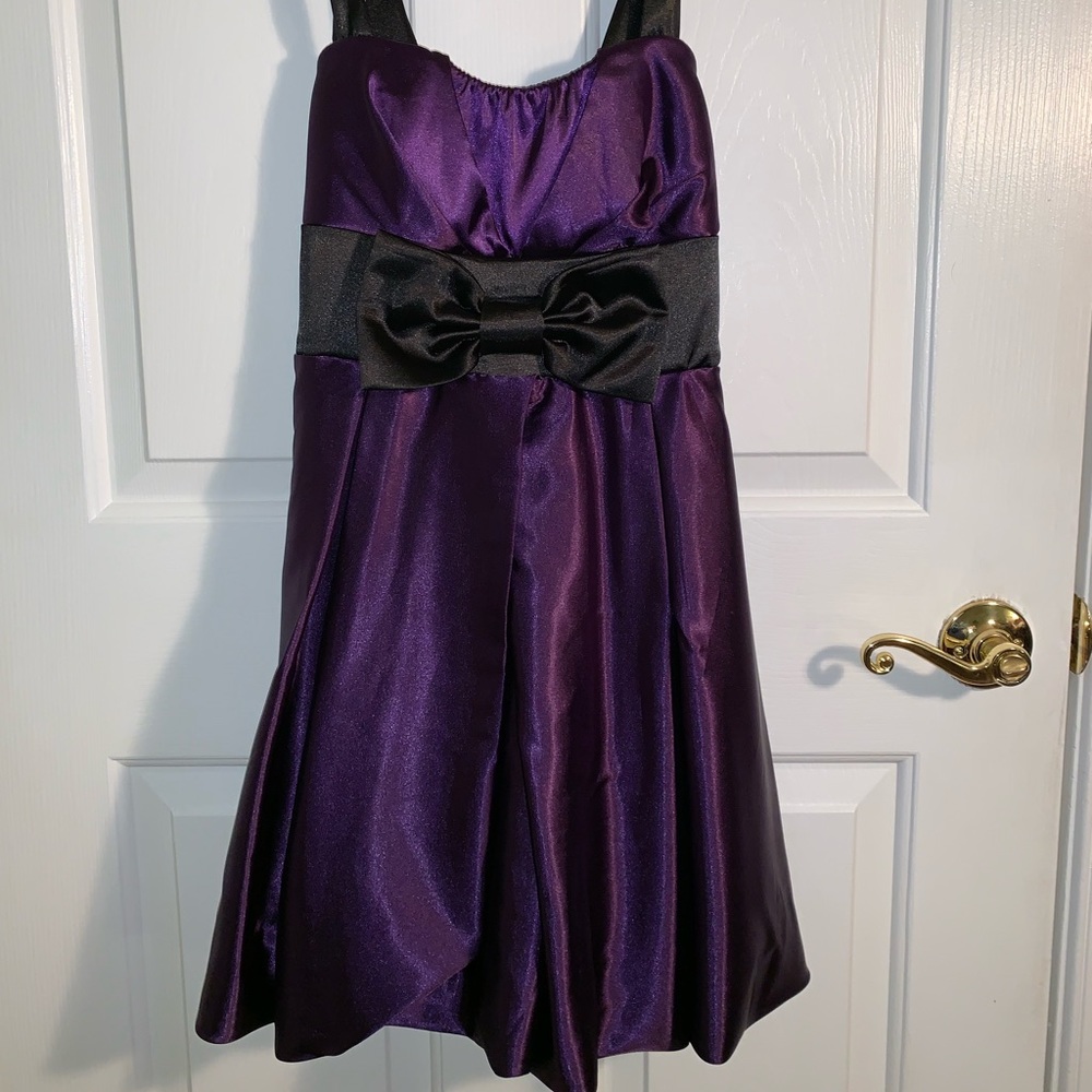 Speechless midi dress.